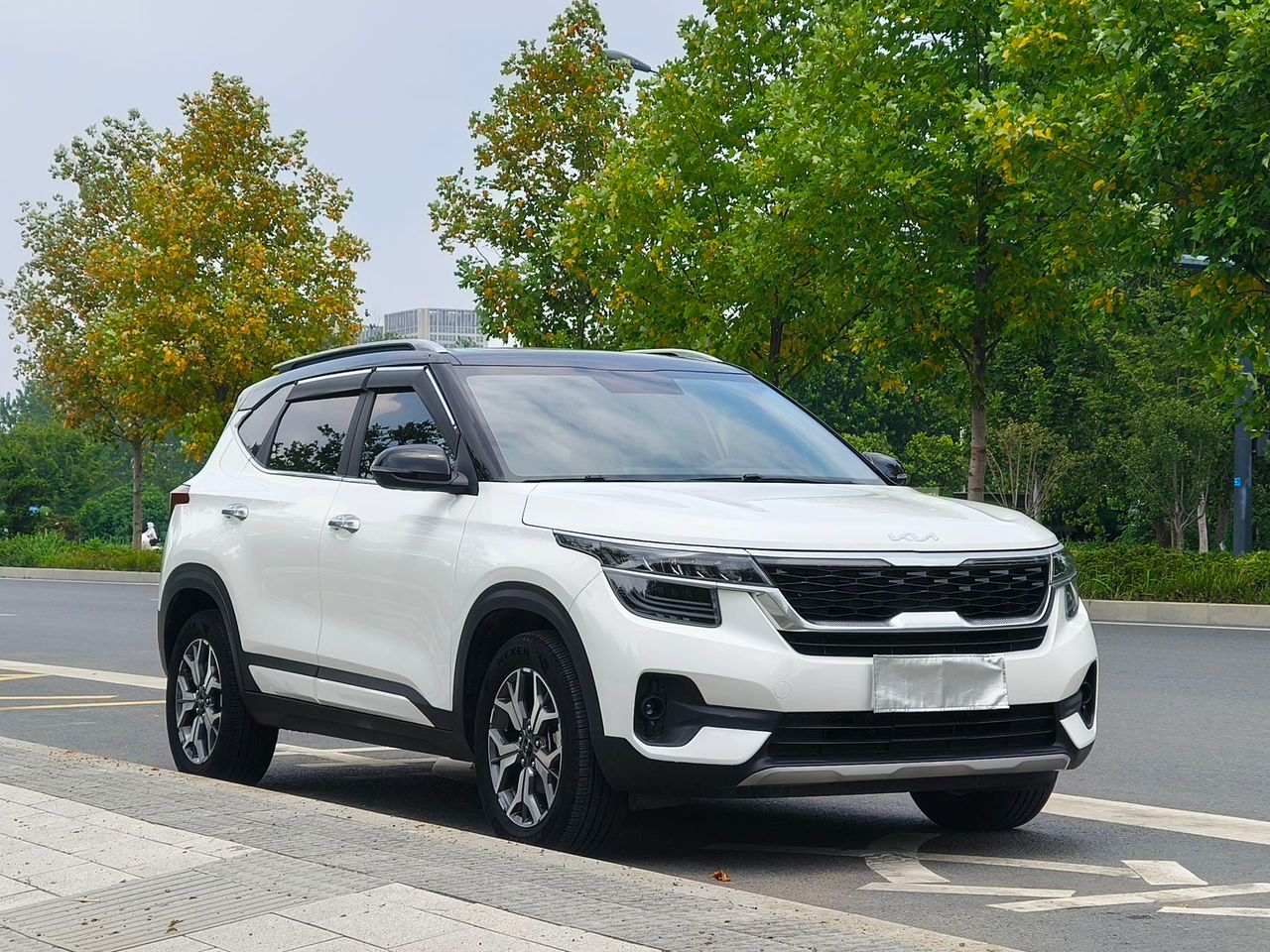 Kia KX3